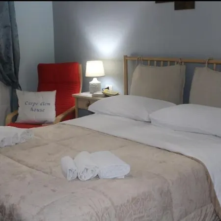 Carpe Diem House Apartment